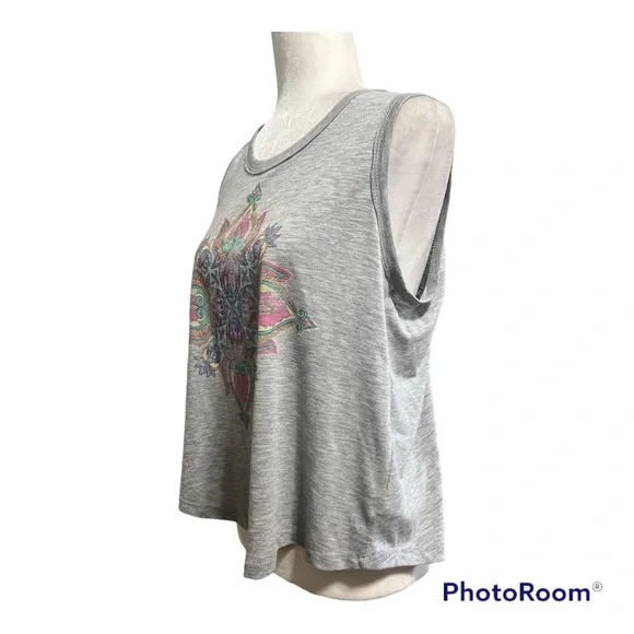 Jessica Simpson Mandala Graphic Tank Top Gray Sz L - Picture 2 of 6